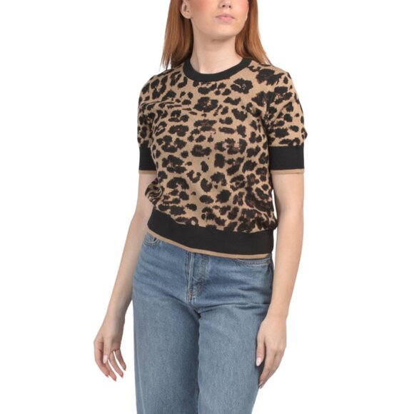 ELLEN TRACY Leopard Short Sleeve Jacquard Knit Sweater - Picture 1 of 2
